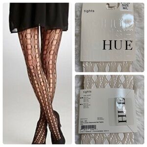 Hue Linear Diamonds Net Tights in Linen